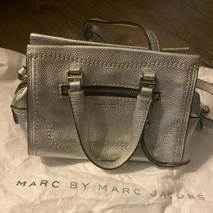 Women’s handbag